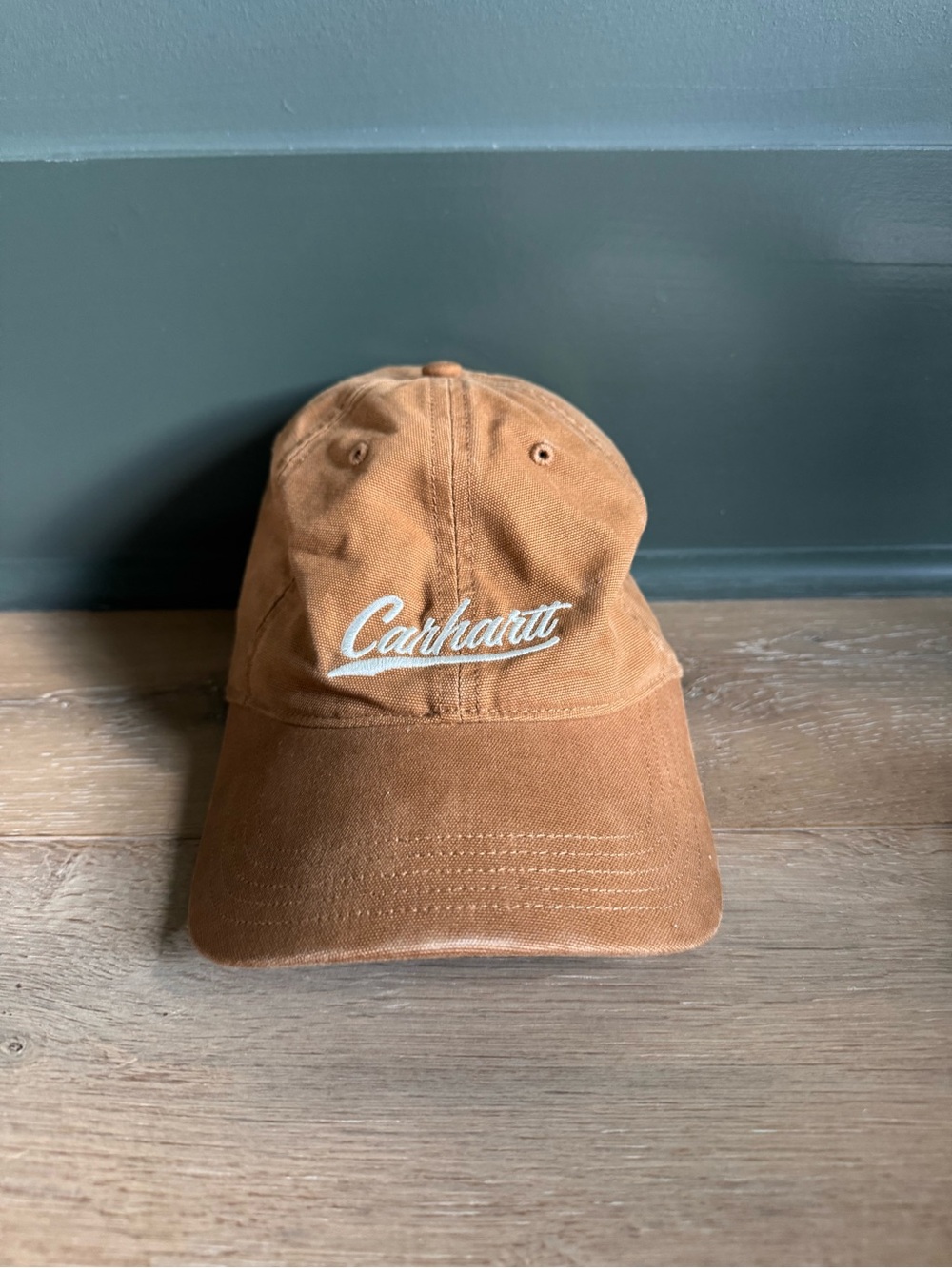 Carhartt Script Logo Cap in Rust Brown